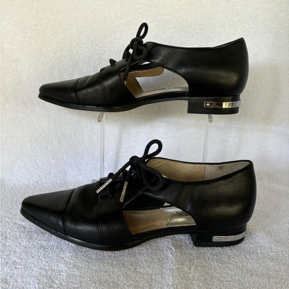 Michael Kors black Graham cut out oxford shoes - Picture 3 of 12